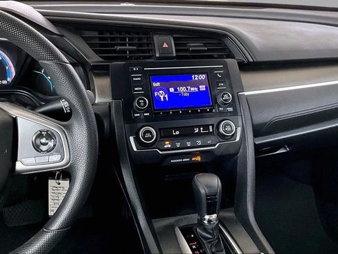 Used 2019 Honda Civic LX image 9
