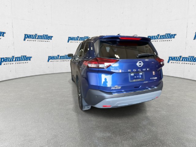 Used 2023 Nissan Rogue SV AWD/4WD image 9