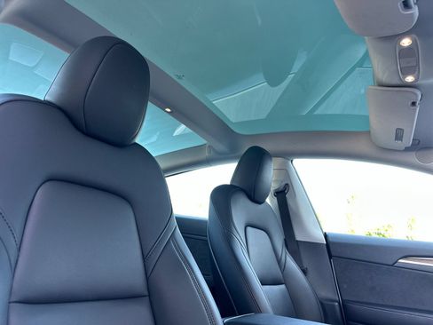 Used 2023 Tesla Model 3 Standard Range RWD image 15
