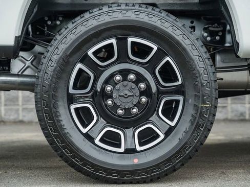 New 2026 Ford F250 Platinum AWD/4WD image 24