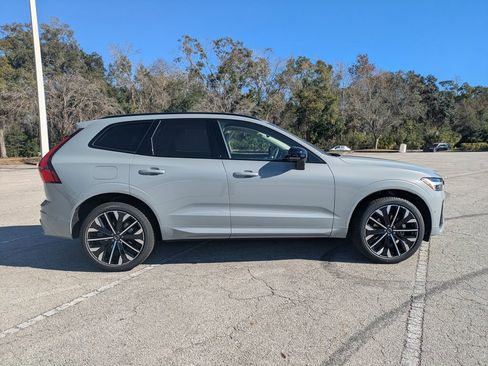 New 2026 Volvo XC60 B5 Ultra w/ Protection Package Premier AWD/4WD image 7