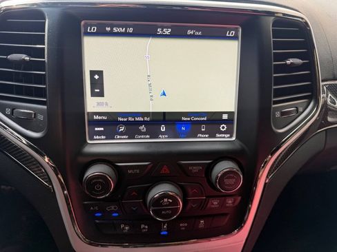 Used 2018 Jeep Grand Cherokee Trackhawk w/ Trailer Tow Group IV AWD/4WD image 19