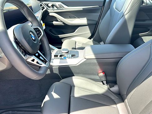 New 2026 BMW i4 eDrive40 w/ M Sport Package RWD image 10