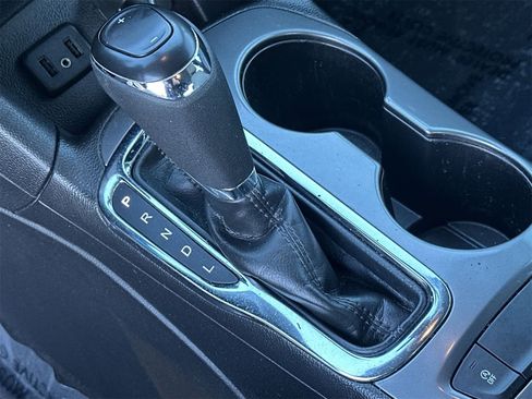 Used 2019 Chevrolet Cruze LS image 21