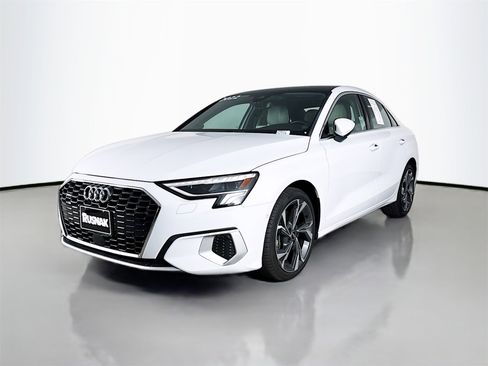 Used 2022 Audi A3 2.0T Premium Plus w/ Premium Plus Package image 3