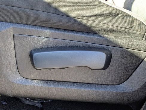 Used 2024 RAM 1500 Classic SLT image 19