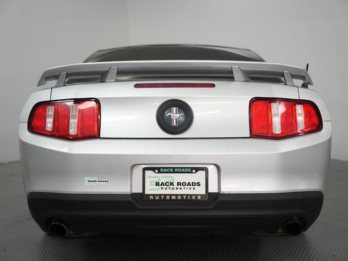 Used 2012 Ford Mustang Coupe image 8