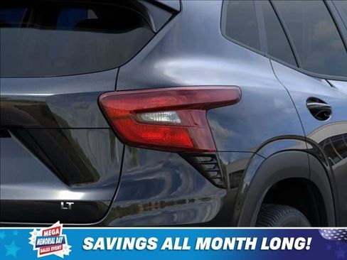 New 2026 Chevrolet Trax LT w/ Driver Confidence Package FWD image 11