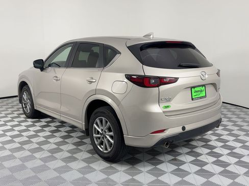 Used 2024 MAZDA CX-5 AWD 2.5 S w/ Select Package image 3