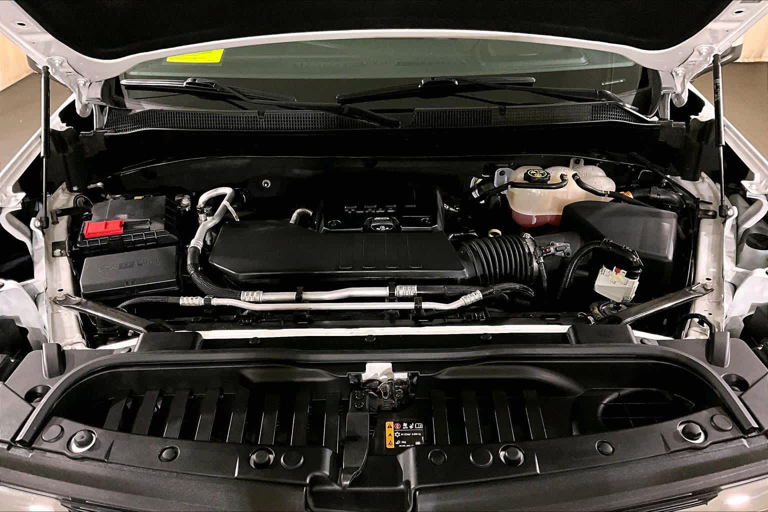 Used 2023 Chevrolet Silverado 1500 LT AWD/4WD image 28