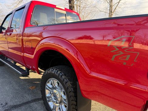 Used 2015 Ford F350 Lariat image 10
