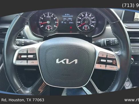 Used 2022 Kia Telluride S FWD image 45