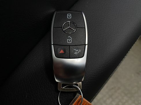 New 2026 Mercedes-Benz GLE 450 4MATIC image 35