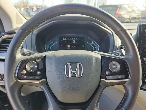 Used 2024 Honda Odyssey Elite image 19