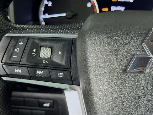 Used 2022 Mitsubishi Outlander SEL FWD image 11