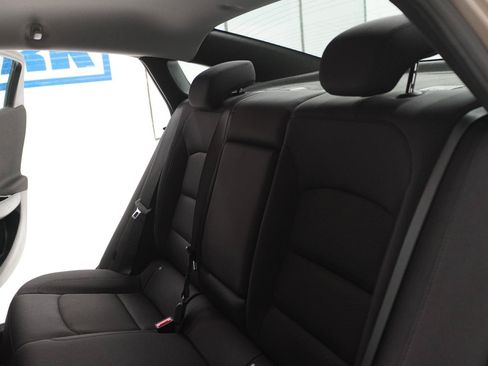 Used 2023 Chevrolet Malibu LT FWD image 21