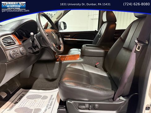 Used 2008 Chevrolet Avalanche LTZ w/ LTZ Preferred Equipment Group image 17