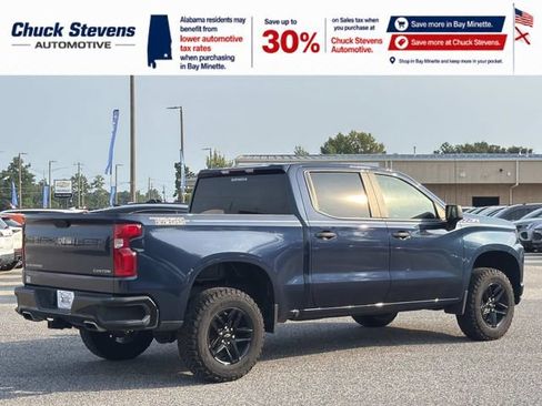 Used 2021 Chevrolet Silverado 1500 Custom Trail Boss AWD/4WD image 5