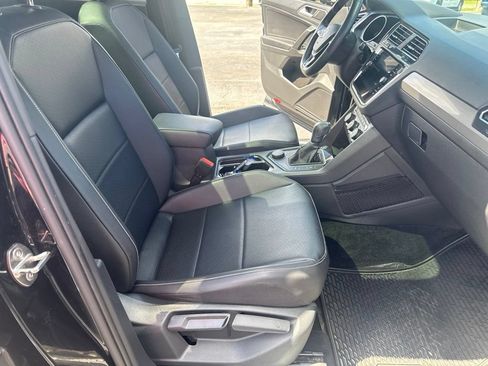 Used 2021 Volkswagen Tiguan SE R-Line AWD/4WD image 36