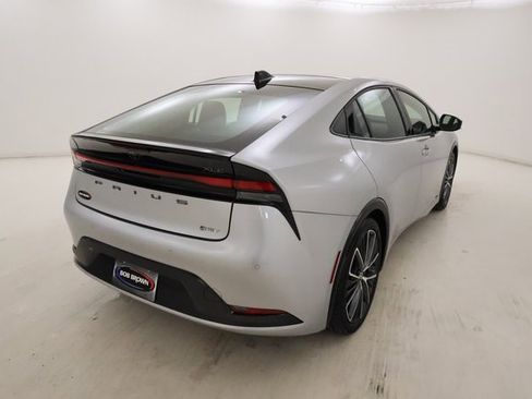 Used 2024 Toyota Prius XLE image 3