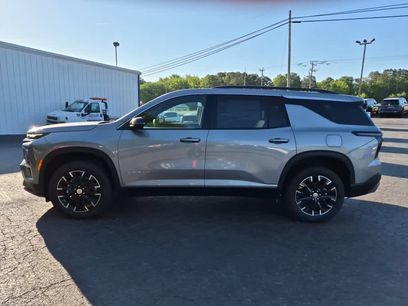 New 2026 Chevrolet Traverse LT w/ Sun and Wheel Package