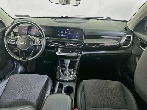 Used 2024 Kia Seltos S AWD/4WD image 13