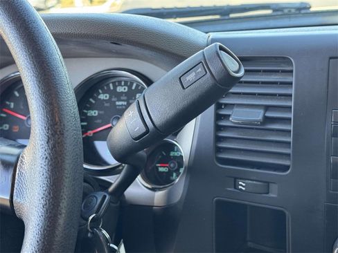 Used 2009 GMC Sierra 2500 W/T image 5