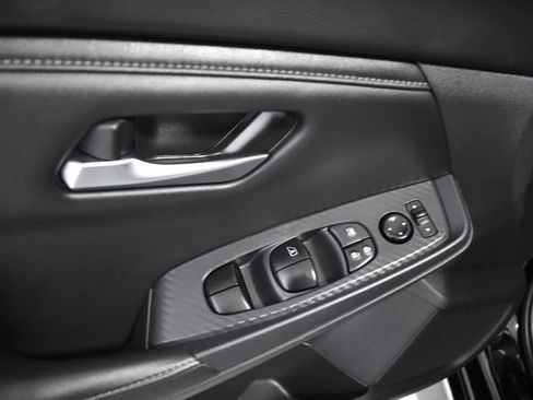 Certified 2024 Nissan Sentra SV w/ All-Weather Package FWD image 15