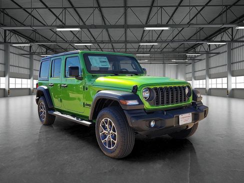 New 2026 Jeep Wrangler Unlimited Sport AWD/4WD image 18