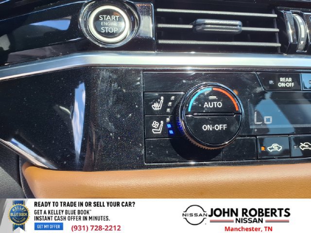 Used 2024 Nissan Pathfinder Platinum FWD image 25