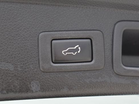 Used 2016 Subaru Forester 2.0XT Touring AWD/4WD image 33