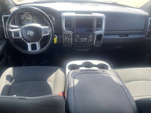 Used 2022 RAM 1500 Classic Warlock w/ Electronics Group AWD/4WD image 9