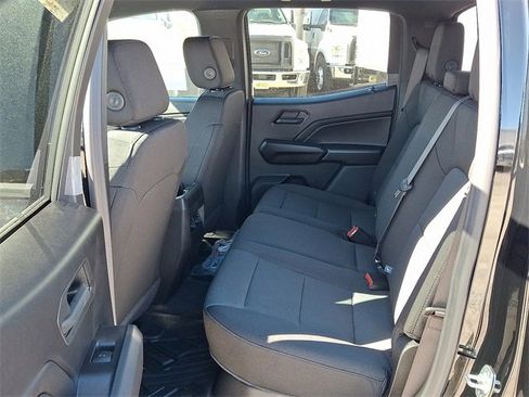 New 2026 Chevrolet Colorado W/T image 5