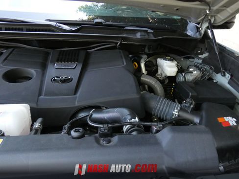 Used 2025 Toyota Tundra Limited w/ TRD Off-Road Package AWD/4WD image 79