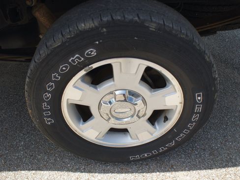 Used 2012 Ford F150 XLT w/ XLT Convenience Pkg RWD image 18