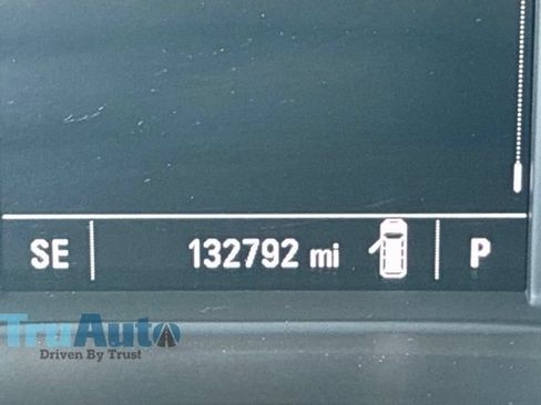 Used 2019 Chevrolet Traverse LS FWD image 31