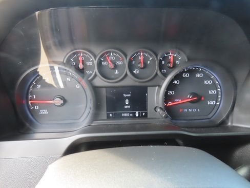 Used 2020 Chevrolet Silverado 1500 Custom w/ Custom Value Package RWD image 28
