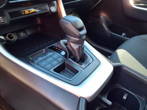 Certified 2025 Toyota RAV4 LE image 15