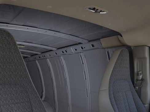 New 2026 Chevrolet Express 3500 Extended image 24