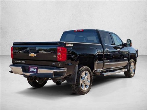Used 2016 Chevrolet Silverado 2500 LTZ w/ Duramax Plus Package image 5