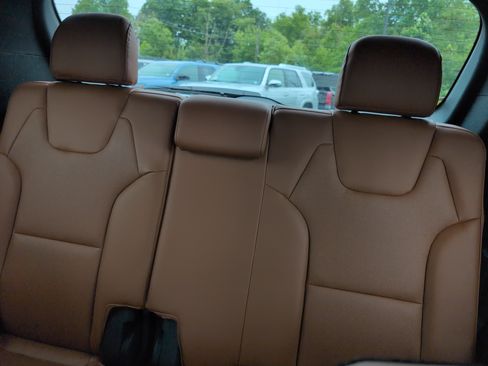 Used 2025 Kia Telluride EX X-Line AWD/4WD image 13