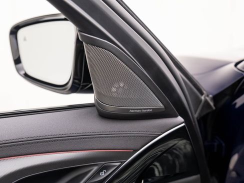 Used 2022 BMW M5 w/ Competition Package image 17