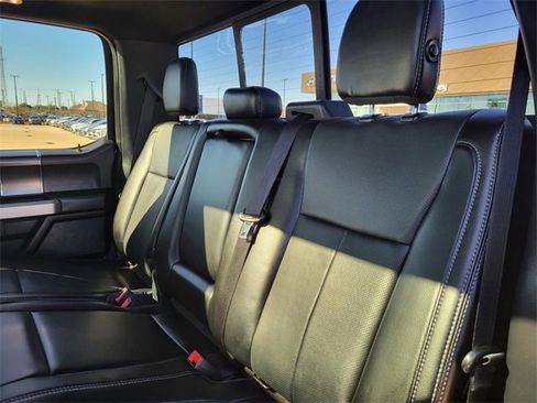 Used 2018 Ford F150 Lariat image 15