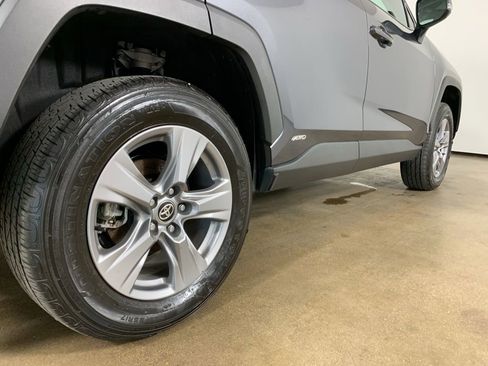 Used 2024 Toyota RAV4 XLE w/ Convenience Package AWD/4WD image 9
