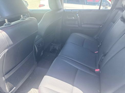 Used 2020 Toyota 4Runner TRD Off-Road Premium w/ Moonroof Package AWD/4WD image 5