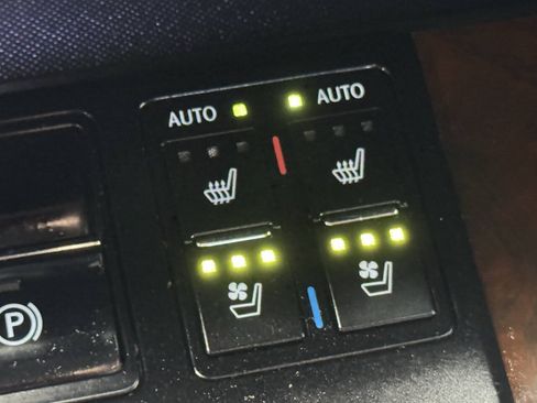 Used 2017 Lexus RX 350 AWD w/ Premium Package image 31