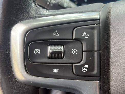 Used 2022 Chevrolet Silverado 1500 LT w/ Protection Package AWD/4WD image 15