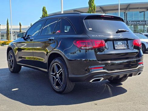 Used 2022 Mercedes-Benz GLC 300 4MATIC image 4