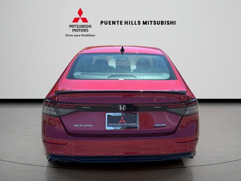 Used 2023 Honda Accord Sport image 6