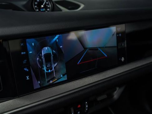 Certified 2025 Porsche Cayenne Coupe AWD/4WD image 27